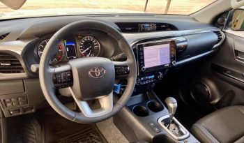 Toyota Hilux 4×4 Cd Srv 2.8 Tdi 6at 0KM lleno