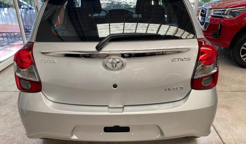 Toyota Etios 1.5 5 Ptas XLS Pack 4AT 0KM lleno