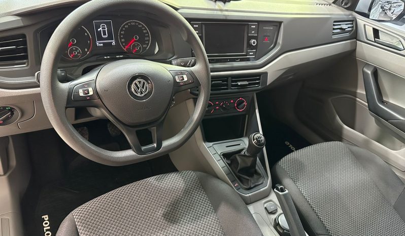 Volkswagen Polo 1.6 Trendline 5ptas MSI (L18) lleno