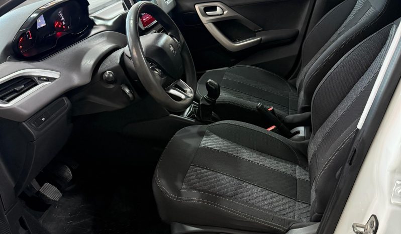 Peugeot 208 1.6 5ptas Allure 115cv (L16) lleno