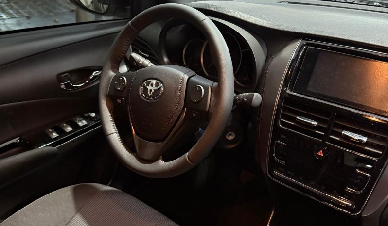 Toyota Yaris 1.5 5Ptas XLS CVT + lleno