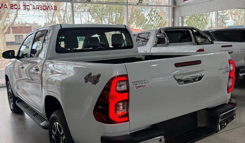 Toyota Hilux (L25) 2.8 TDI C/D 4X4 Srv+ AT6 lleno