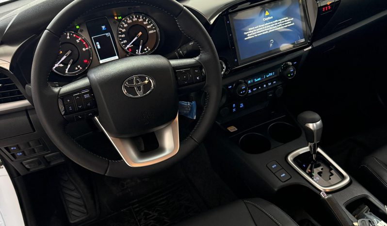 Toyota Hilux (L25) 2.8 TDI C/D 4X4 Srv+ AT6 lleno