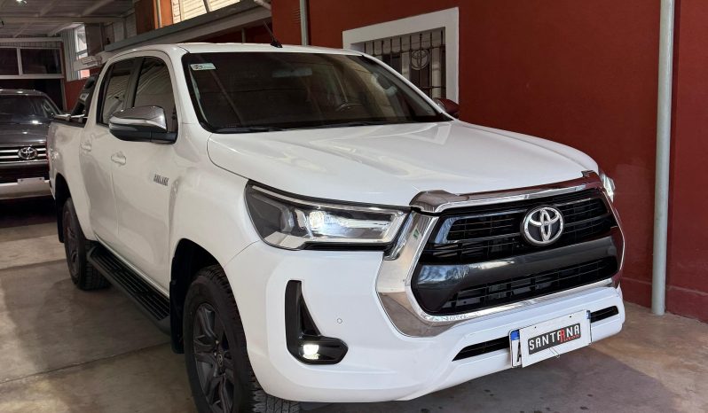 Toyota Hilux (L21) 2.8 TDI C/D 4×2 SRV 204cv lleno