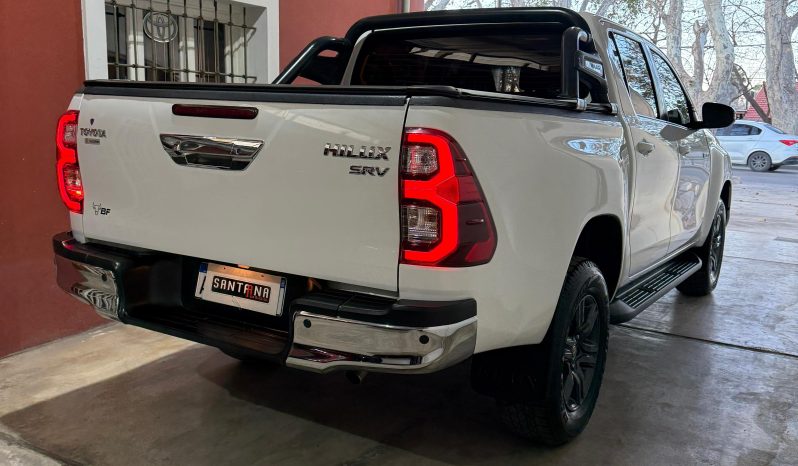 Toyota Hilux (L21) 2.8 TDI C/D 4×2 SRV 204cv lleno