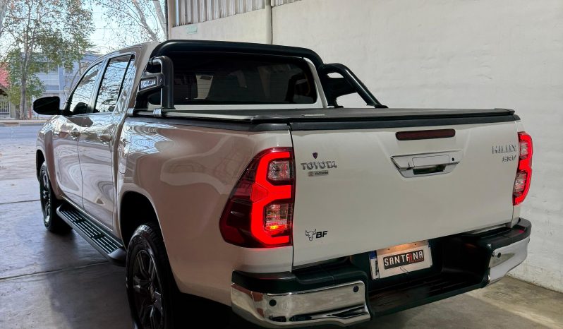 Toyota Hilux (L21) 2.8 TDI C/D 4×2 SRV 204cv lleno