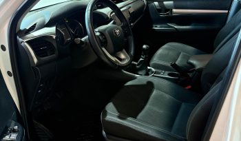 Toyota Hilux (L21) 2.8 TDI C/D 4×2 SRV 204cv lleno