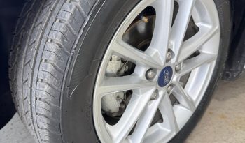 Ford Focus III 1.6 S 5ptas (L15) lleno
