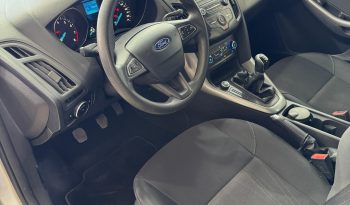 Ford Focus III 1.6 S 5ptas (L15) lleno