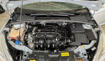 Ford Focus III 1.6 S 5ptas (L15) lleno