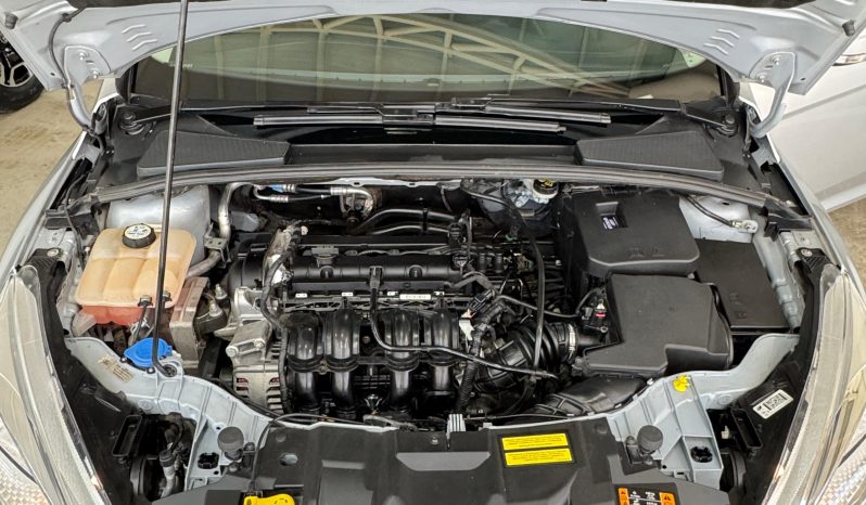 Ford Focus III 1.6 S 5ptas (L15) lleno