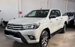 Toyota Hilux (L16) 2.8 C/D 4×2 TDI SRX 177cv