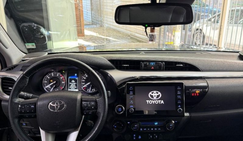 Toyota Hilux (L21) 2.8 TDI C/D 4×4 SRX AT6 204cv lleno