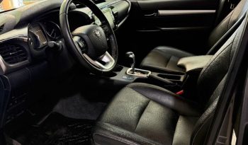 Toyota Hilux (L21) 2.8 TDI C/D 4×4 SRX AT6 204cv lleno