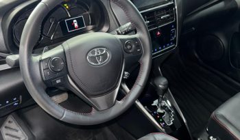 Toyota Yaris 1.5 5Ptas S CVT (L22) lleno