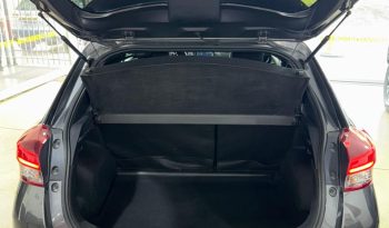 Toyota Yaris 1.5 5Ptas S CVT (L22) lleno