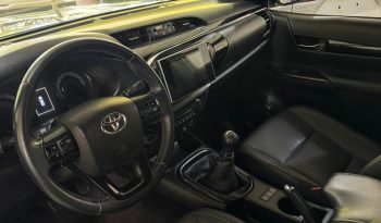 TOYOTA HILUX lleno