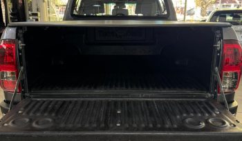 TOYOTA HILUX lleno