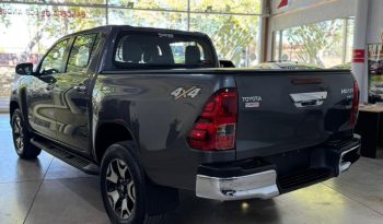 TOYOTA HILUX lleno