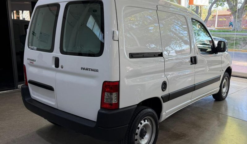 Peugeot Partner lleno
