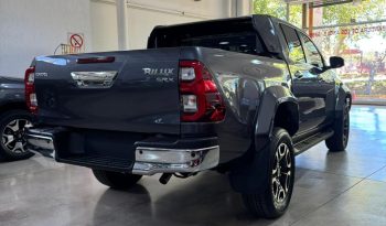 TOYOTA HILUX lleno