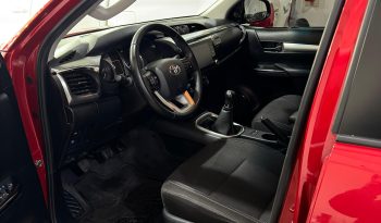 TOYOTA HILUX lleno