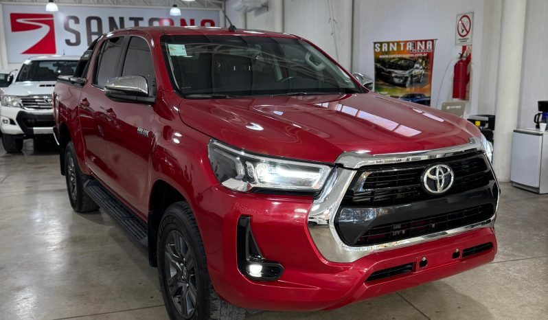 TOYOTA HILUX lleno