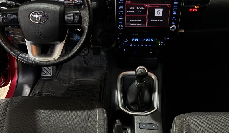 TOYOTA HILUX lleno