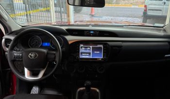 TOYOTA HILUX lleno
