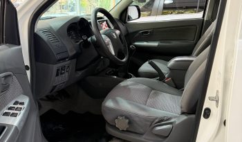 TOYOTA HILUX lleno
