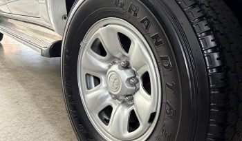 TOYOTA HILUX lleno
