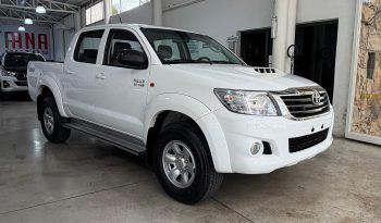TOYOTA HILUX lleno