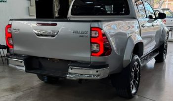TOYOTA HILUX lleno