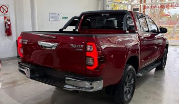 TOYOTA HILUX lleno