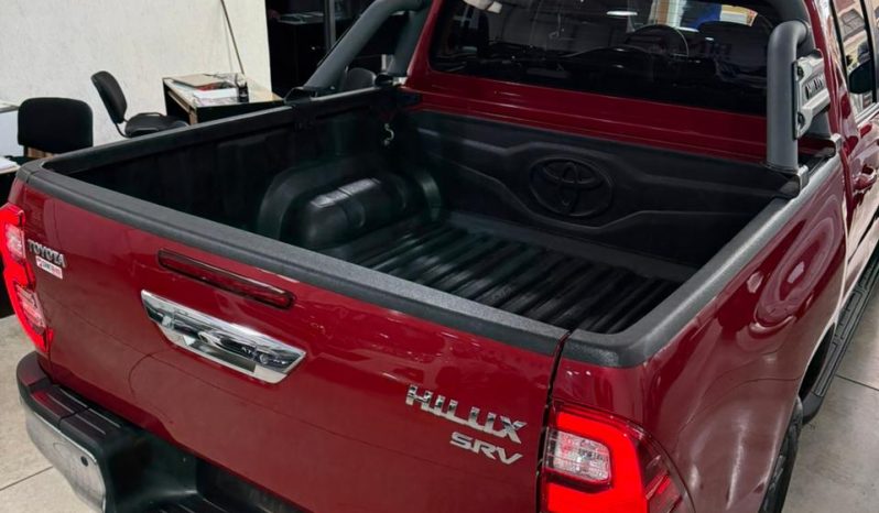 TOYOTA HILUX lleno