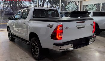TOYOTA HILUX lleno