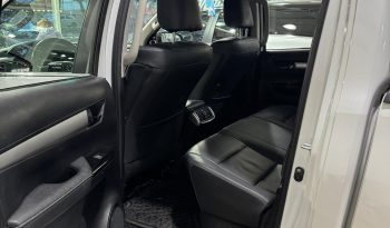 TOYOTA HILUX lleno