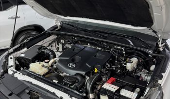TOYOTA HILUX lleno