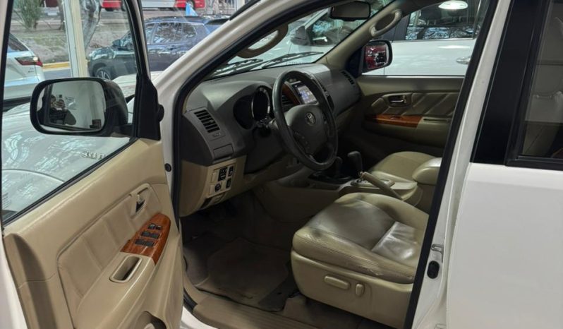 Toyota Hilux SW4 lleno