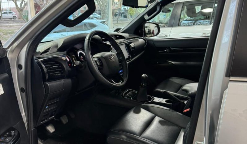 Toyota Hilux (L20) 2.8 C/D 4×4 TDI SRX 177cv lleno