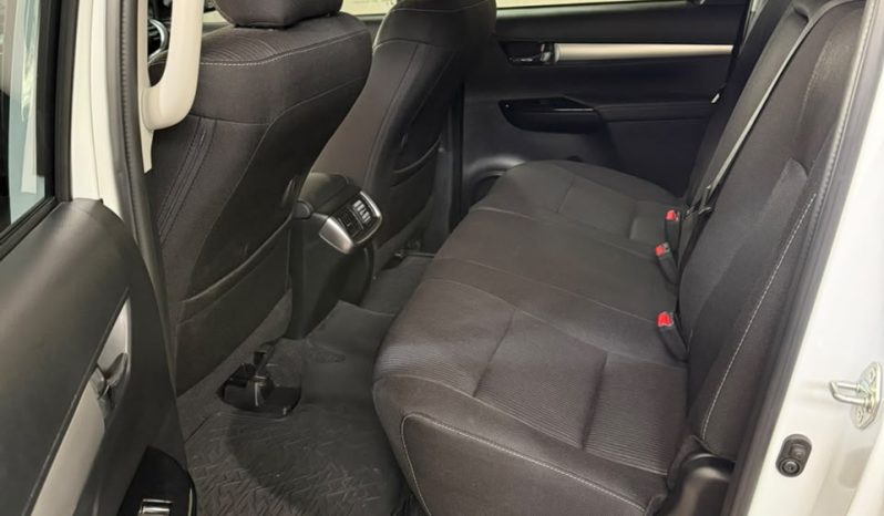 TOYOTA HILUX lleno