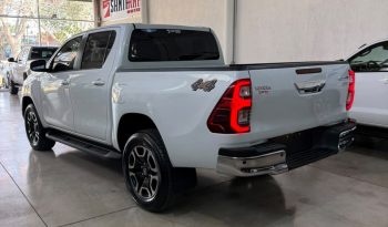 TOYOTA HILUX lleno