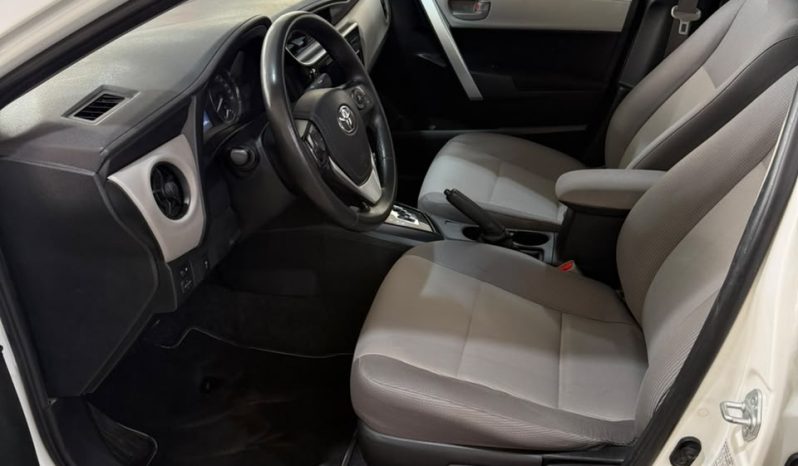TOYOTA COROLLA lleno
