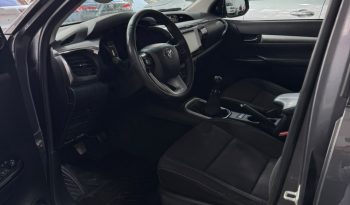 TOYOTA HILUX lleno