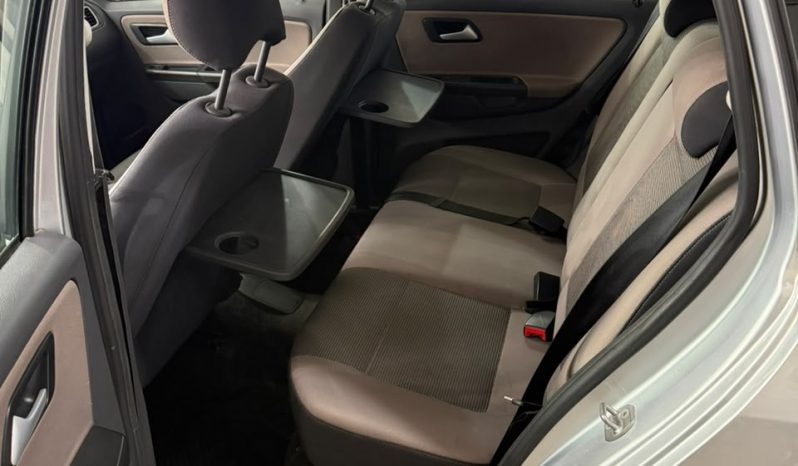 Volkswagen Suran 1.6 Trendline (L10) lleno