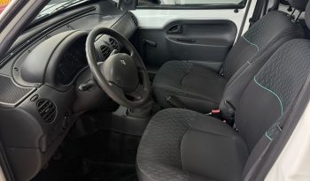 Renault Kangoo II 1.6 2 PLC Confort 5 Asientos (L14) lleno