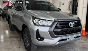 Toyota Hilux (L21) 2.4 TDI C/D 4×2 SR 150cv lleno