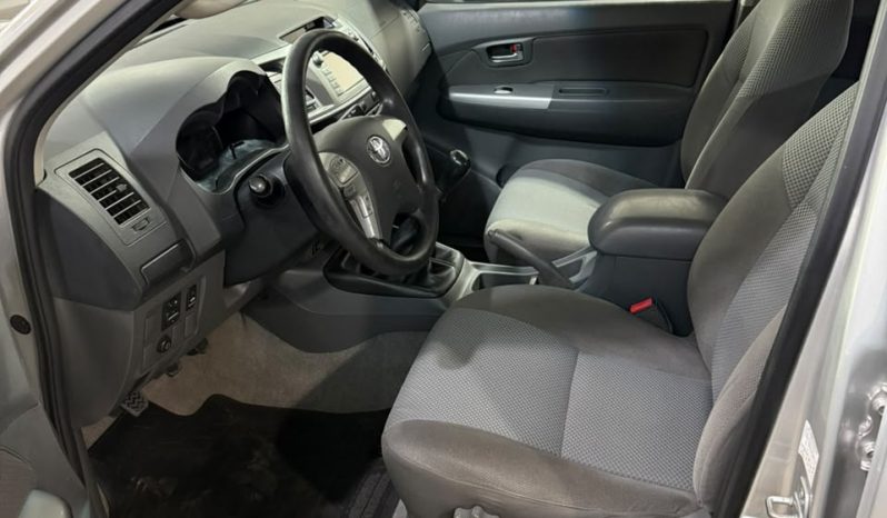 Toyota Hilux (L12) 3.0 C/D 4×4 TDI SRV 171cv lleno