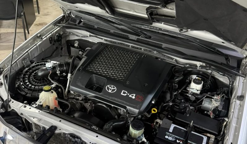 Toyota Hilux (L12) 3.0 C/D 4×4 TDI SRV 171cv lleno