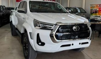 Toyota Hilux (L24) 2.8 TDI C/D 4X4 SRX AT6 lleno
